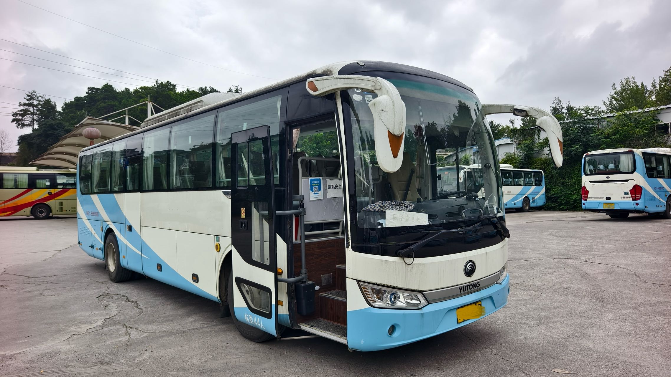 Yutong ZK6115 Coach